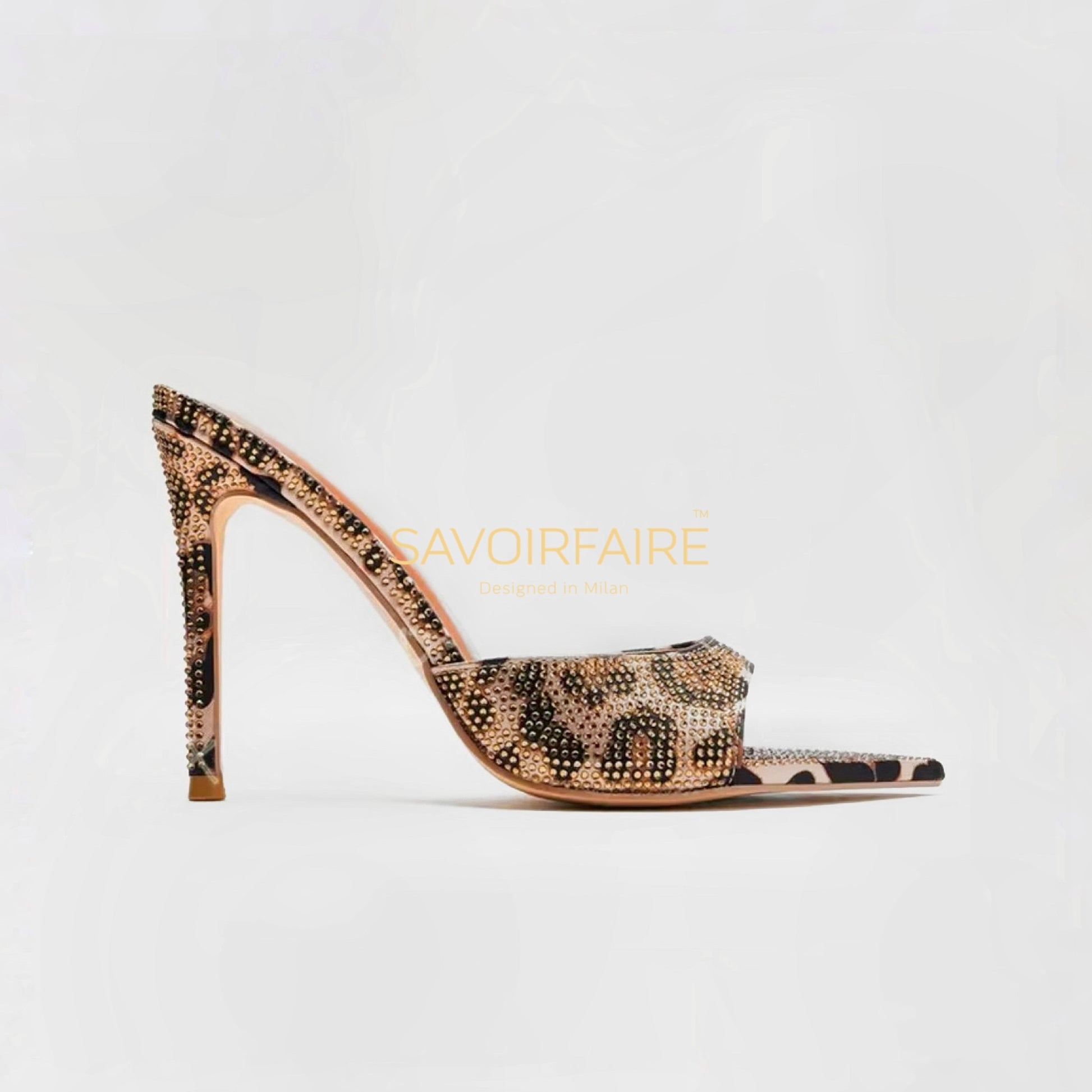 Sandale mit Strasssteinen und Animalprint