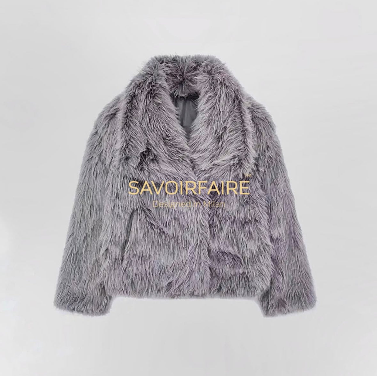 Die graue haarige Jacke