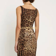 Schmales Kleid mit Leopardenmuster